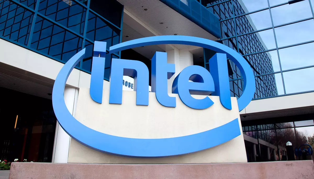 Intel și Broadcom avertizează că investițiile uriașe în inteligența artificială ar putea deveni greu de susținut. Costurile ridicate riscă să încetinească dezvoltarea industriei.