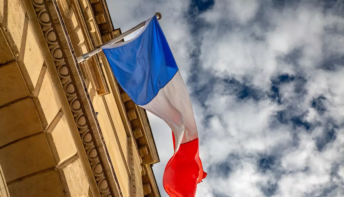 Franța schimbă ierarhia riscului pe piața europeană a obligațiunilor. Costurile sale de împrumut le depășesc pe cele ale Italiei