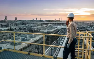Saudi Aramco reia exporturile prin Ras Tanura. Cel mai mare port petrolier din lume revine după aproape 4 luni de pauză 
