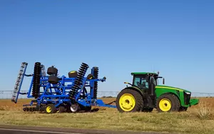 România are un tractor la 58 de hectare, în timp ce în Franța este unul la 26 de hectare. De ce agricultura modernă are absolută nevoie de mecanizare