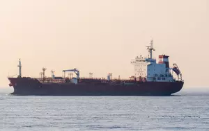 Petrolierele vechi se vând mai scump decât cele noi. Tarifele de transport au ajuns la 1,2 milioane de dolari pe zi