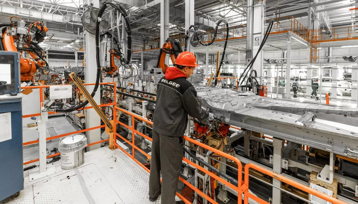 Prețurile producției industriale au crescut cu 12% în mai față de anul trecut. Cea mai puternică majorare a fost în industria energetică