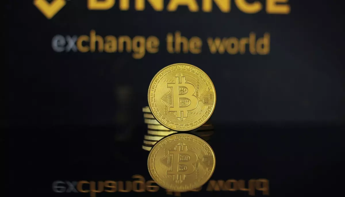 Binance intră în vizorul autorităților europene pentru operațiuni fără licență MiCA. Compania susține că se bazează pe o excepție legală