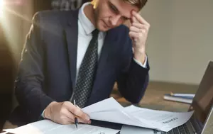 Numărul insolvențelor în rândul firmelor cu active de peste un milion de euro a crescut cu 164% într-un an. De ce companiile mari au tot mai multe probleme