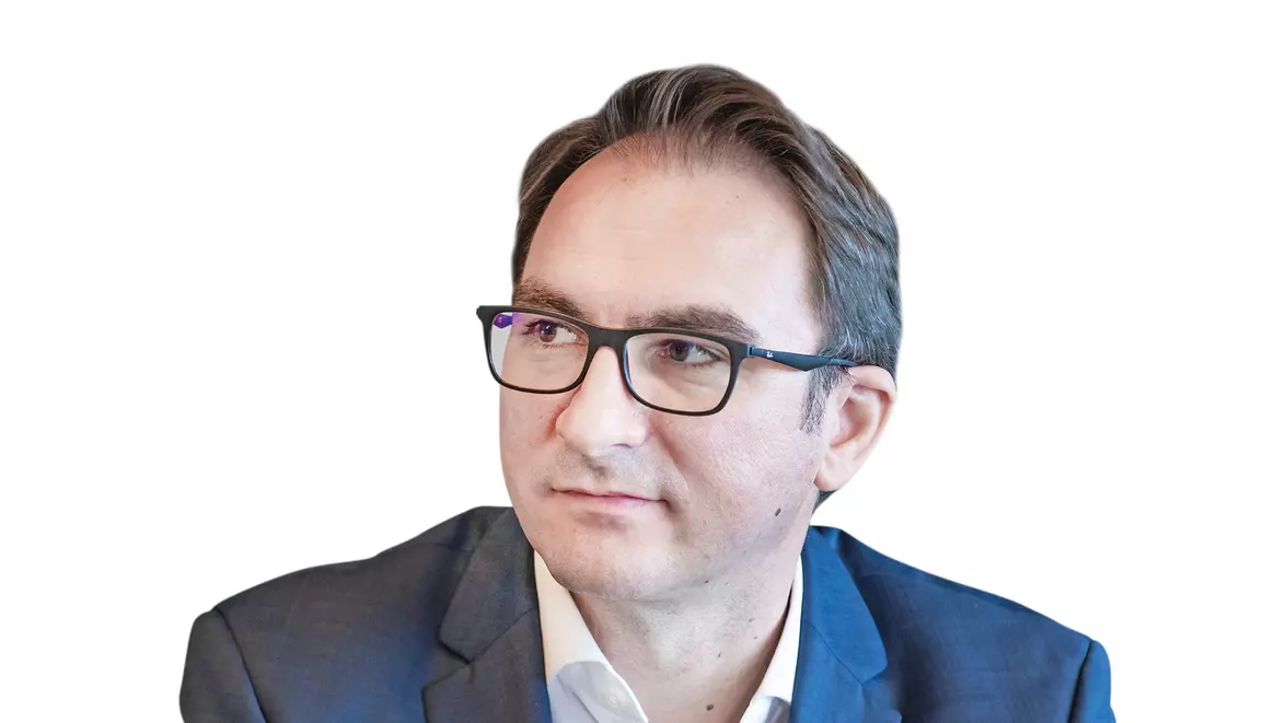 Simtel Team își schimbă directorul general. Iulian Nedea preia conducerea înaintea reorganizării grupului
