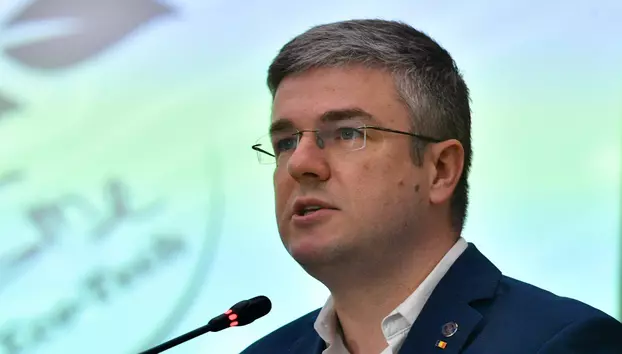 Ministrul Darău susține că șantierul Damen Mangalia a fost ignorat cu bună știință: „Unii şi-au întors ochii ani de zile, fără să le pese că moare”