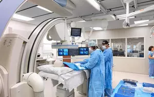 Asigurările voluntare au decontat 660 milioane lei. Românii caută tot mai mult acces rapid la medici