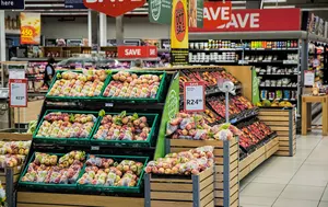 România, printre țările UE cu cele mai mari scumpiri la alimente. Prețurile au crescut cu 53% în cinci ani