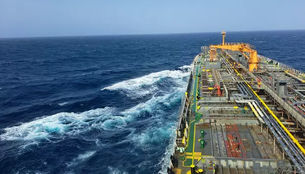 Prețul petrolului scade ușor pe fondul tensiunilor dintre SUA și Iran. Țițeiul Brent a ajuns la 95,04 dolari pe baril