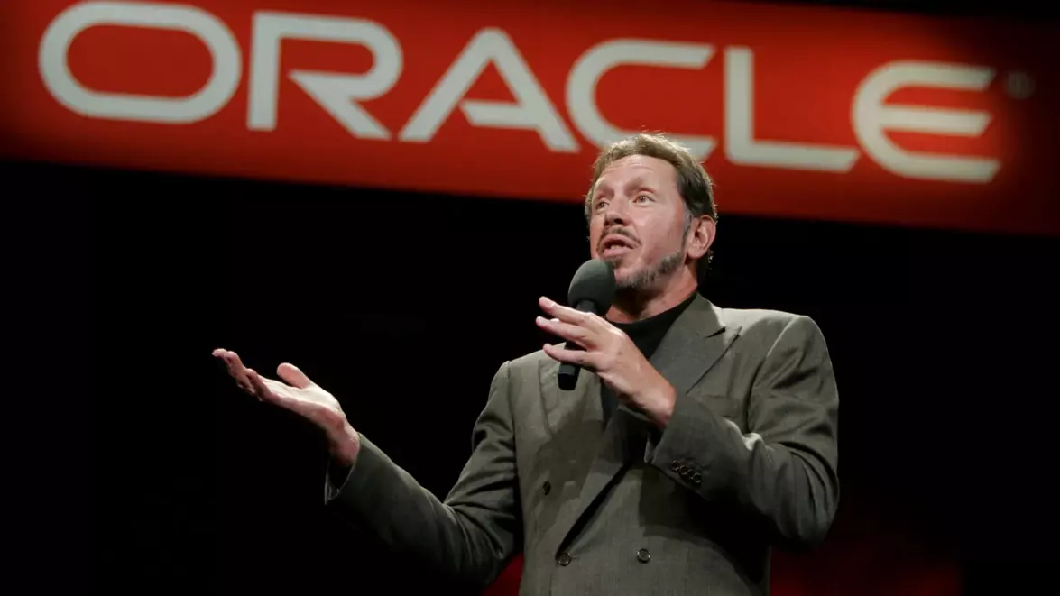 Fondatorul Oracle oprește o vânzare de 7,5 miliarde dolari. Larry Ellison își păstrează toate acțiunile