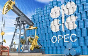 Producția OPEC cade la minimul ultimilor 20 de ani. Blocajul din Ormuz reaprinde riscul petrolului scump