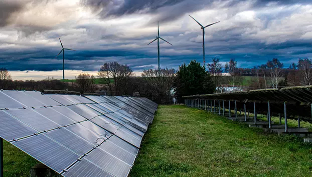România investește 150 de milioane de euro în baterii. Regenerabilele pot limita criza energetică, dar stocarea rămâne în urmă