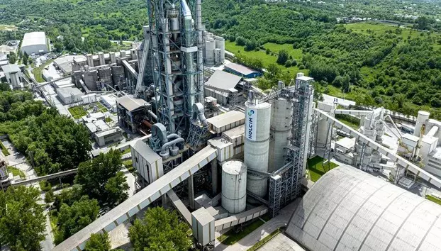 Premieră românească în Europa de Est. Holcim lansează un proiect de captare a carbonului la Câmpulung