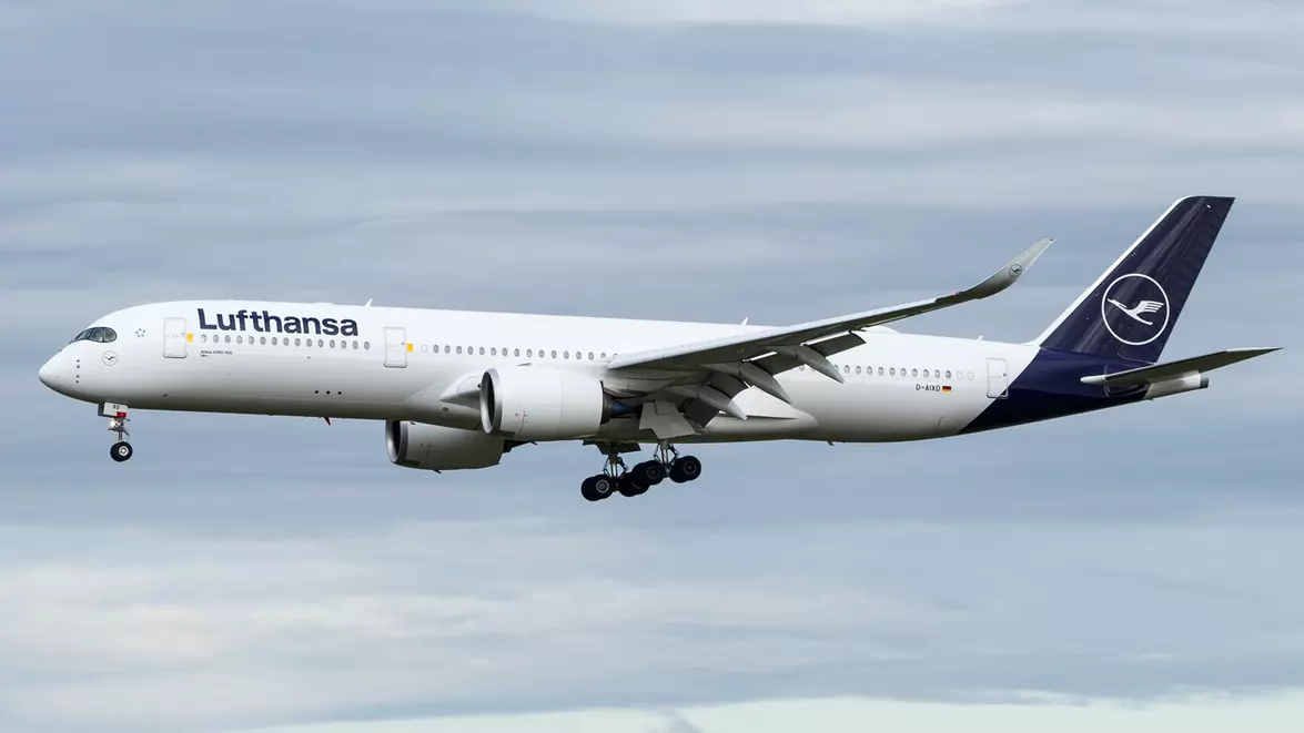 Lufthansa își extinde influența în Europa prin preluarea ITA Airways, deși tensiunile din Orientul Mijlociu majorează costurile companiei