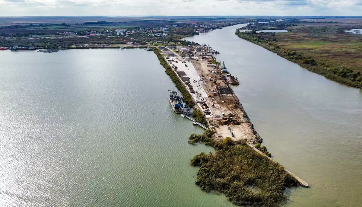 Sulina pregătește un port modernizat cu 267 milioane lei. Noul terminal poate deveni nod logistic la Marea Neagră