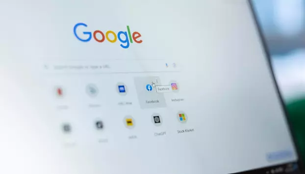 Google va plăti aproape un miliard de dolari pe lună către SpaceX pentru putere de calcul AI. Contract uriaș înaintea listării la bursă