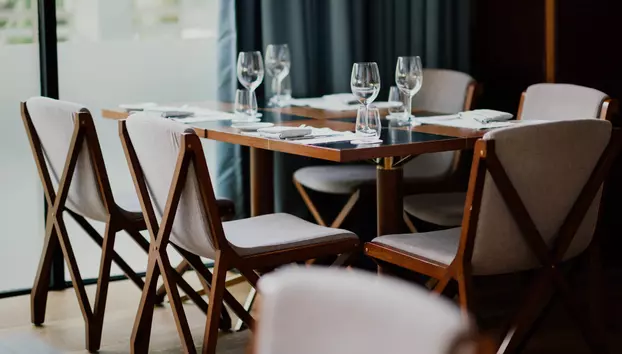 Cât de vulnerabilă a devenit industria HoReCa. Scăderile au ajuns până la 50% în unele orașe