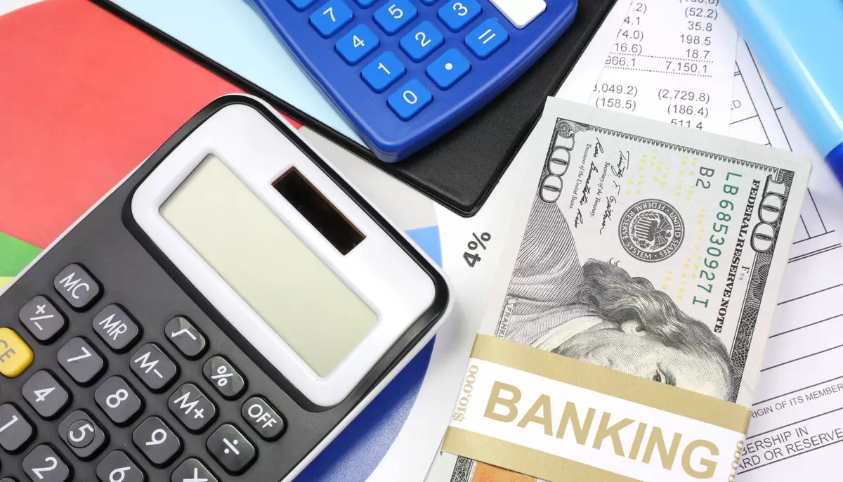 Cum îți poți rezolva litigiile cu banca? Tot mai mulți români au probleme