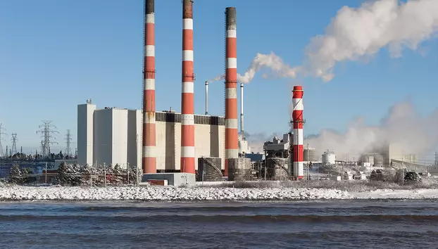 Europa vrea aproape 60 GW de centrale noi pe gaz. Securitatea energetică riscă să devină dependență permanentă