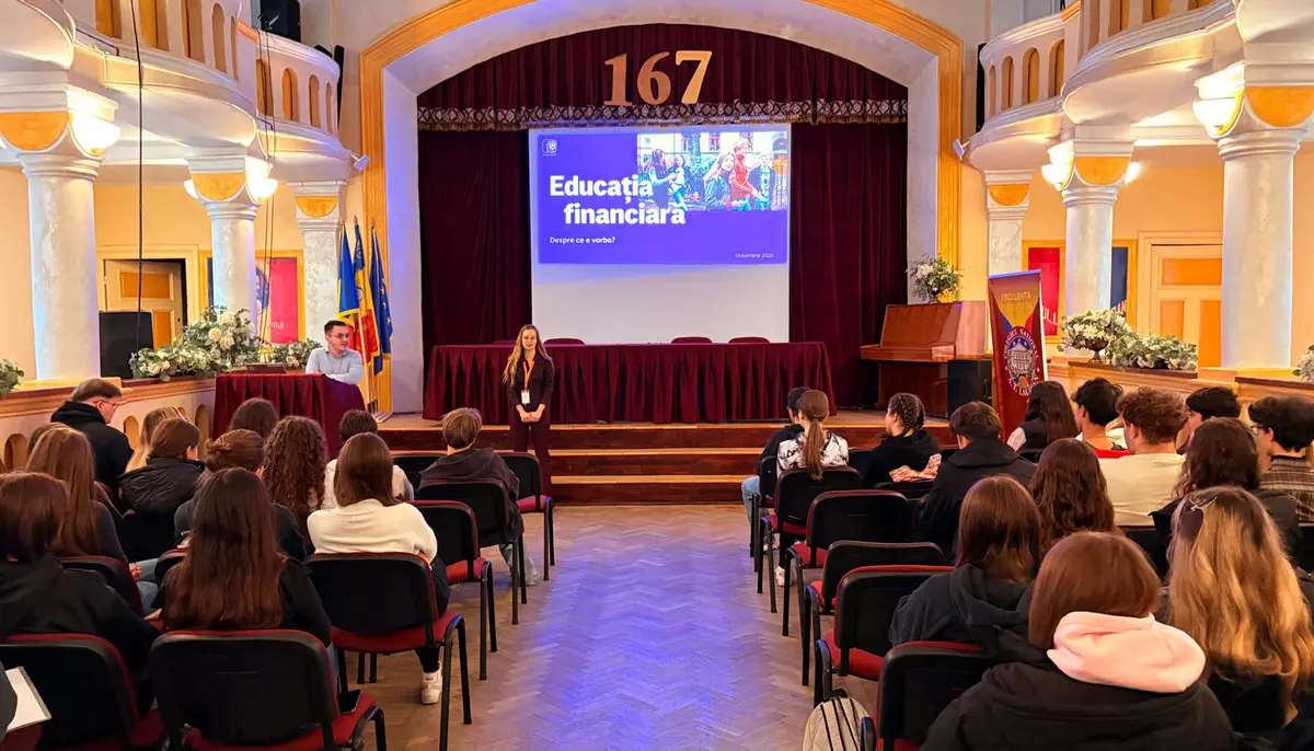 O nouă ediție a Caravanei de Educație Financiară ia startul. Programul susținut de ING Bank România va ajunge în 28 de orașe