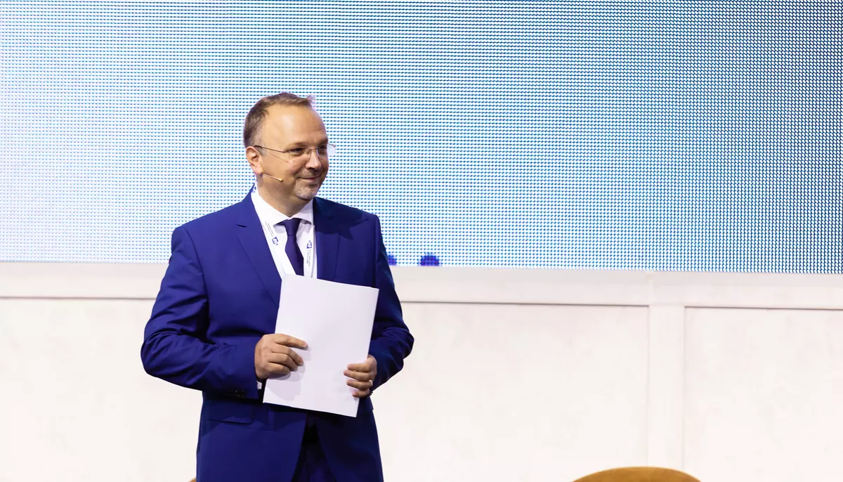 AAF continuă programul de educație financiară „Economisește inteligent”. Horia Gustă: „Investițiile recurente și pe termen lung ne ajută să construim pentru viitor”
