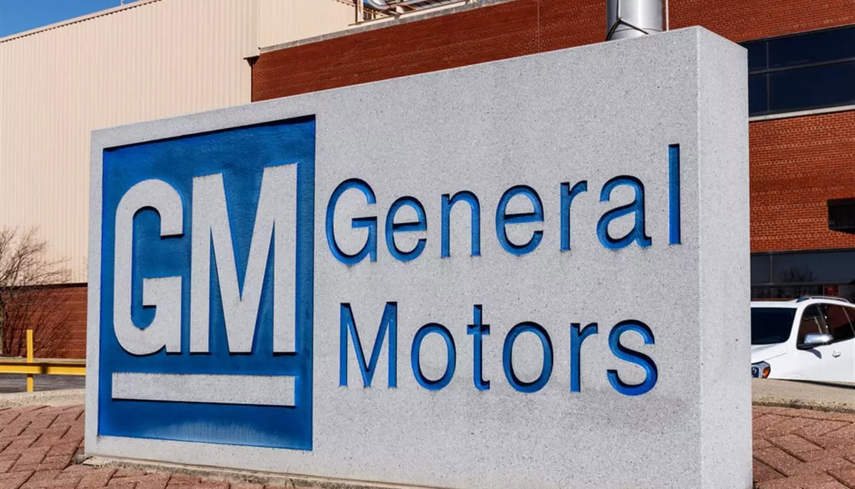General Motors își schimbă strategia și mizează din nou pe hibride. Grupul răspunde cererii clienților pe fondul reculului mașinilor electrice