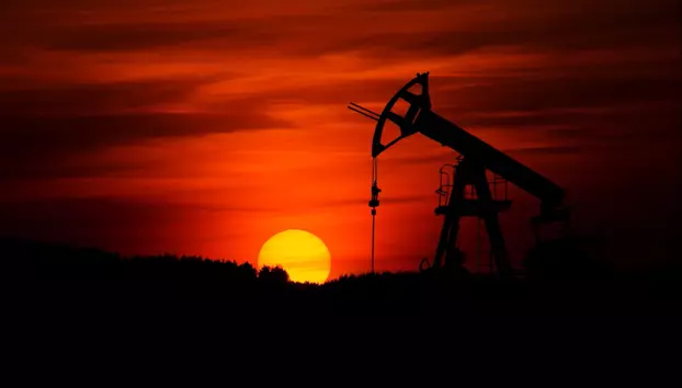 Țițeiul Brent depășește 95 de dolari pe baril, maximul ultimelor 35 de zile. Noile atacuri dintre SUA și Iran afectează aprovizionarea globală