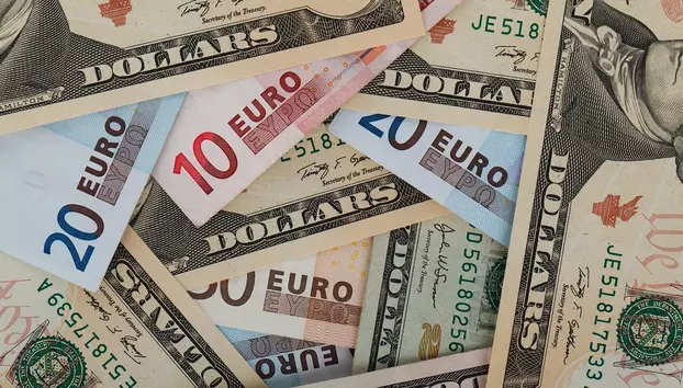 Obligațiunile globale au trecut printr-o lună de șocuri. Războiul din Iran a dus randamentele SUA la maxime din 2007