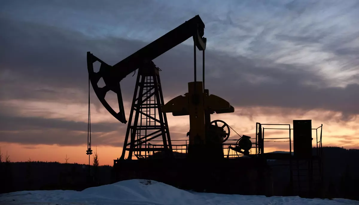 Petrolul se apropie de 100 de dolari pe baril. Noile atacuri din Orientul Mijlociu măresc temerile privind oferta