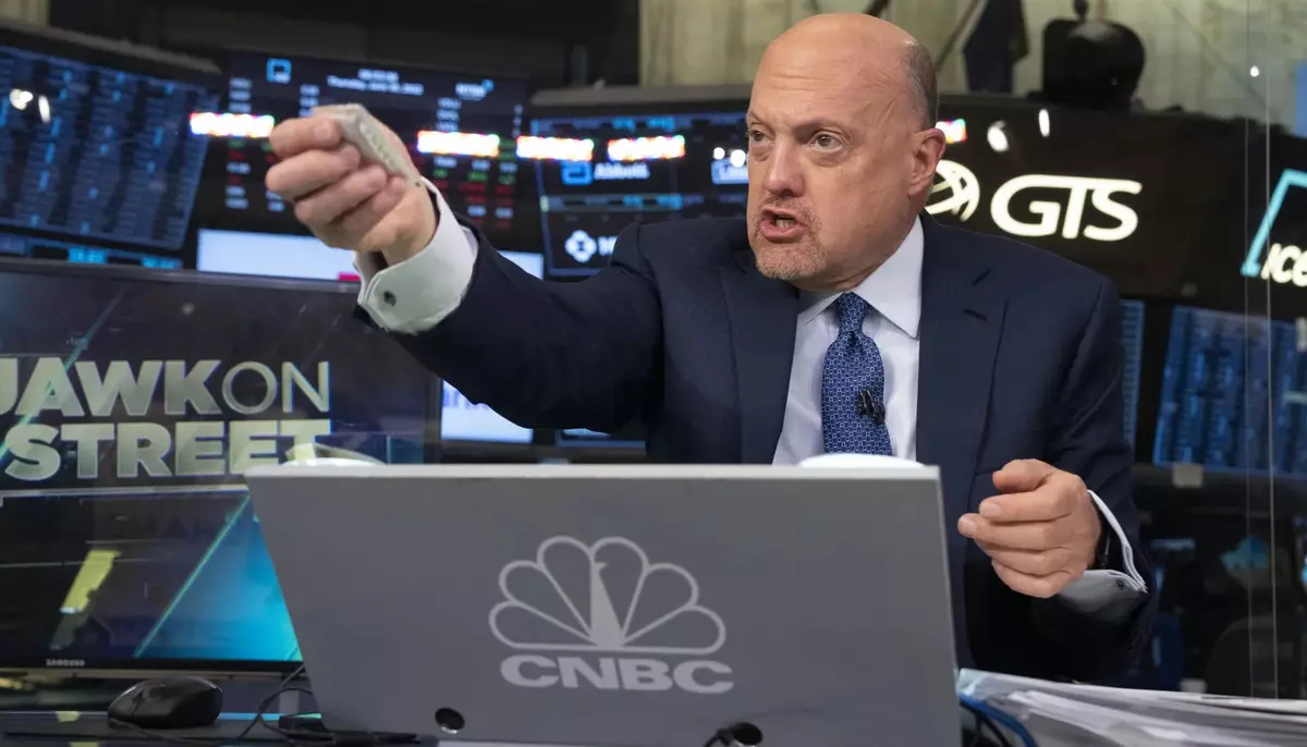 Jim Cramer vede următorii câștigători ai boomului AI. Dintre Cloudflare, Akamai și Fastly, una singură i se pare expertului că e de cumpărat acum