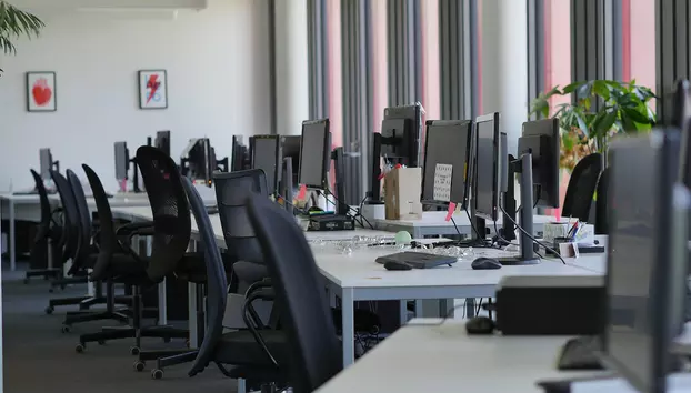 România, codașa Uniunii Europene la locurile de muncă vacante. Indicatorul este de numai 0,5%, față de media europeană de 2%