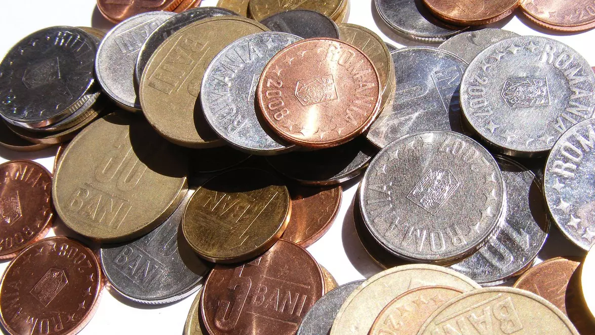 Salariul minim urcă la 4.325 lei brut. De ce nota de plată a majorării se poate întoarce în prețuri