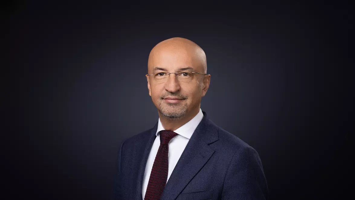 Exclusiv. Avocatul Dragoș Bogdan: „Fracția de acțiuni nu există ca obiect juridic pe care să se poată stabili un drept de proprietate”