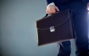 Cum afectează economia locurile de muncă. Creșterea aduce angajări, dar efectele diferă de la un sector la altul