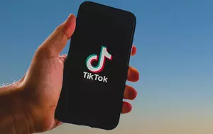 TikTok va plăti 400 de milioane de dolari pentru a încheia un proces în SUA. Platforma a fost acuzată că a colectat datele copiilor fără acordul părinților
