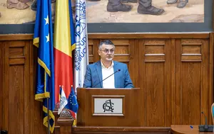 Exclusiv. Conferențiar univ. dr. Mihail Bușu: „Imprescriptibilitatea creanțelor generează un risc structural pentru companiile listate”