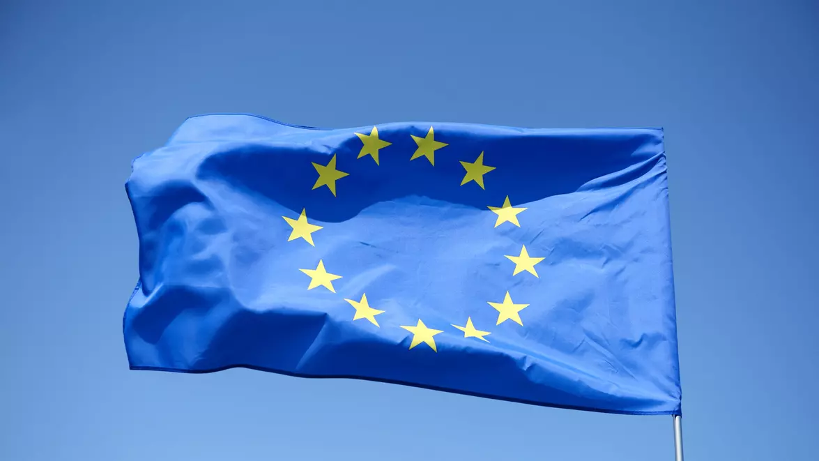 UE pregătește eliminarea taxelor la importurile din SUA. Bruxellesul vrea să evite noile tarife  de 15% impuse de Donald Trump
