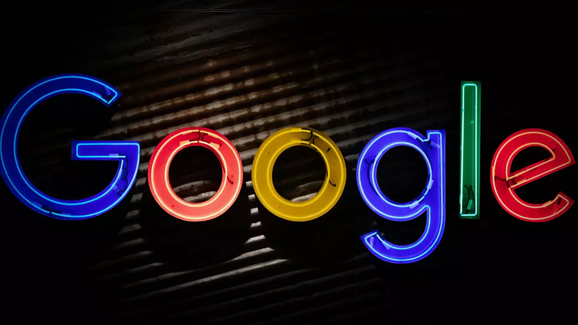 Google se confruntă cu un nou val de litigii. Rivalii cer despăgubiri după sancțiunea record de 1 miliard de dolari