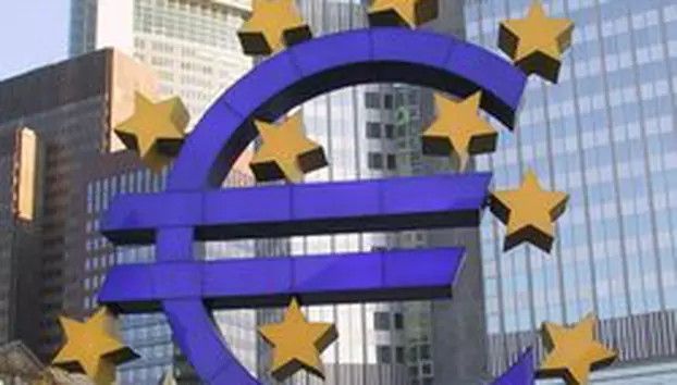 De ce inflația blochează deciziile luate de Fed și BCE. Marile bănci centrale amână dobânzile 
