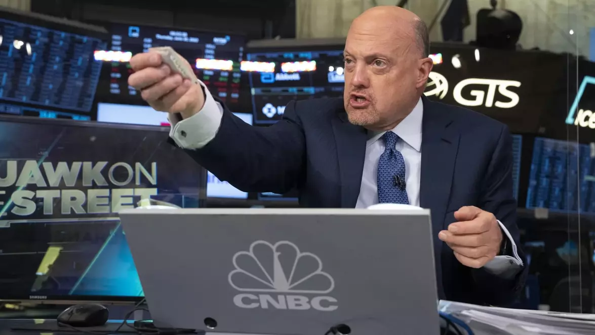 Jim Cramer vede următorii câștigători ai boomului AI. Dintre Cloudflare, Akamai și Fastly, una singură i se pare expertului că e de cumpărat acum