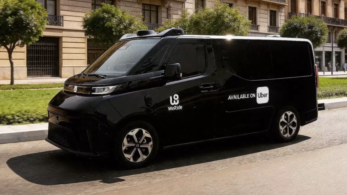 Robotaxiurile sunt testate la Madrid. Lansarea comercială depinde de reguli încă neterminate