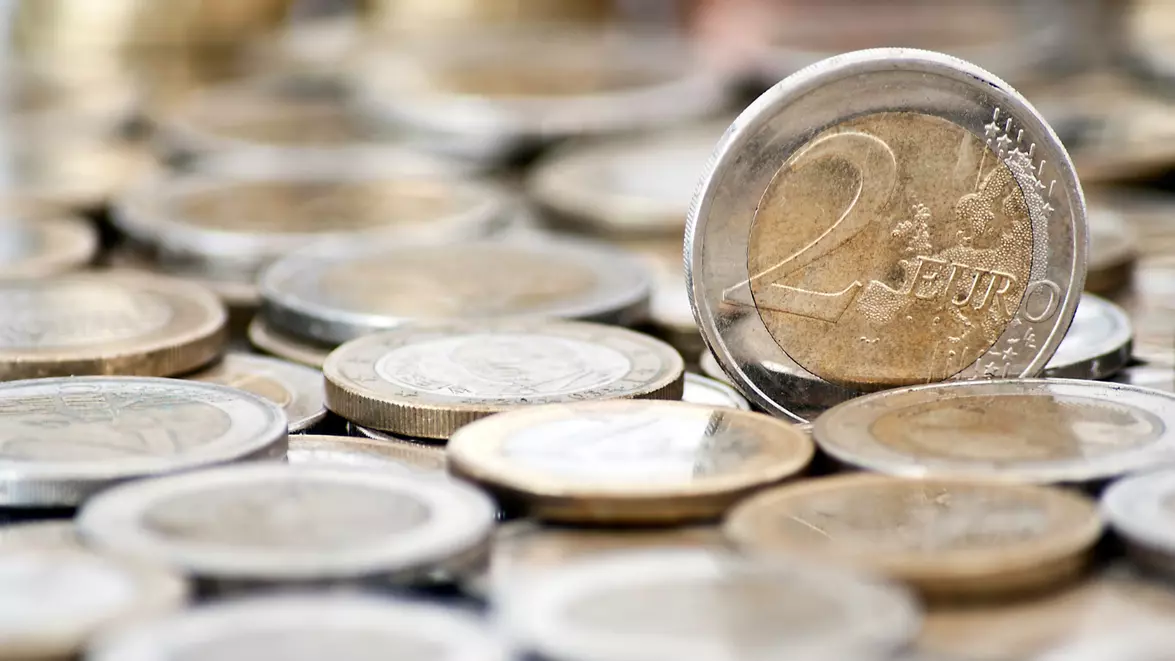 Investițiile străine directe au scăzut cu 82% în șase luni. Ce se află în spatele declinului