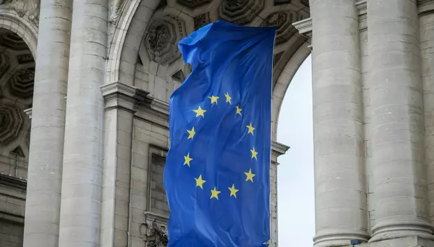 Uniunea Europeană amână interzicerea petrolului rusesc. Ungaria și Slovacia profită de această decizie