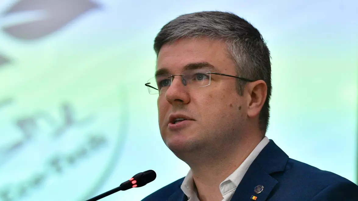 Ministrul Darău susține că șantierul Damen Mangalia a fost ignorat cu bună știință: „Unii şi-au întors ochii ani de zile, fără să le pese că moare”