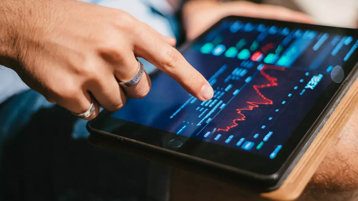 Brokerii români au acum peste 200.000 de clienți. 13 din 16 au fost profitabili în 2025