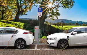 Mașină electrică, hibridă sau pe benzină? Trei modele cu prețuri similare au parcurs peste 1.100 de kilometri
