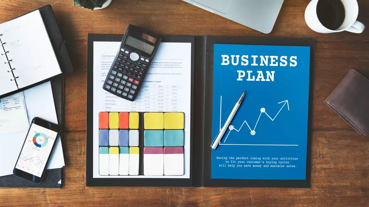 Cât costă să începi un business. Înființarea firmei este partea ieftină, investiția inițială face diferența