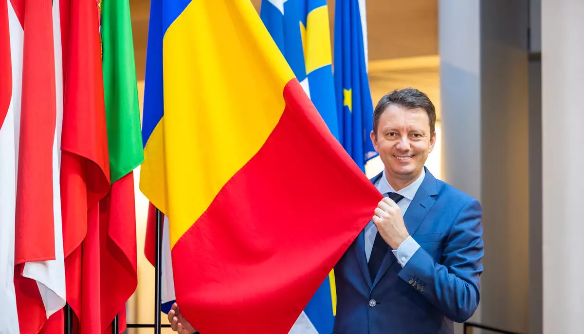 Siegfried Mureșan intră în cursa pentru Palatul Victoria. Pariul PNL-USR-UDMR este pe bugetele europene