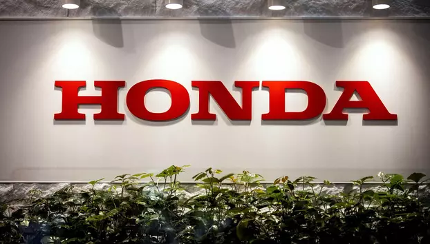 Honda își dublează profitul trimestrial și majorează prognoza anuală. Cursul valutar favorabil susține rezultatele companiei