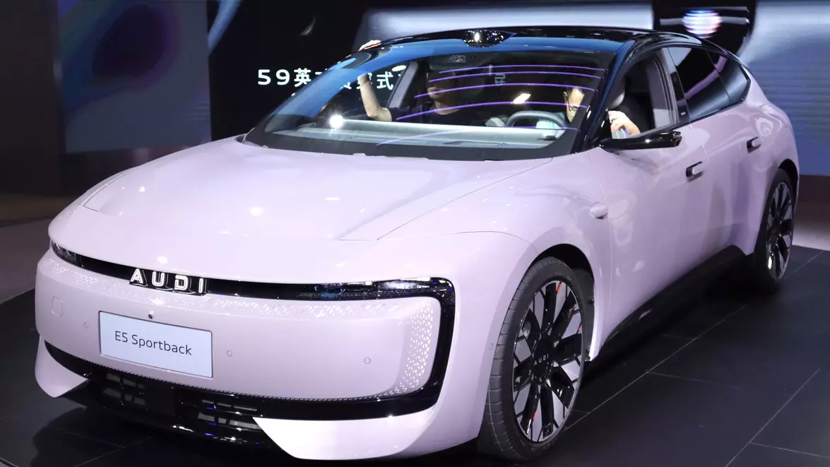 Audi și SAIC lansează 4 modele noi pe piața din China. Companiile construiesc un centru de inovație în Shanghai